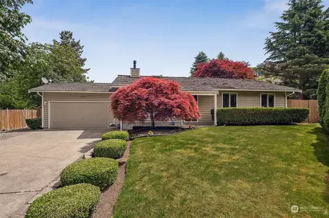 2410 Main Ct S, Renton, WA 98055