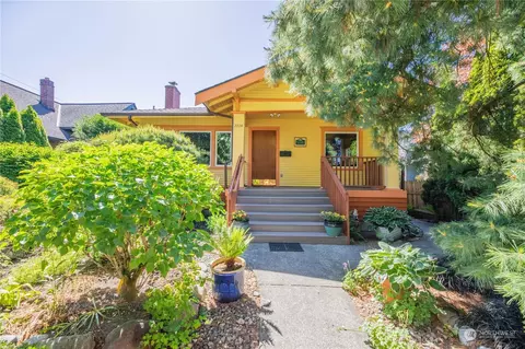 Exterior - 2228 Baker Ave, Everett, WA 98201 photo 3 of 18