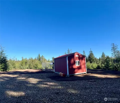289 Luttrell Ln, Chinook, WA 98614