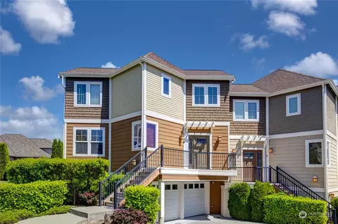13356 NE 134th Pl #2, Kirkland, WA 98034