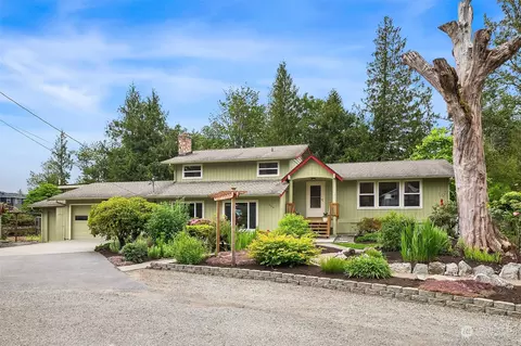 409 Taylor Pl NE, North Bend, WA 98045