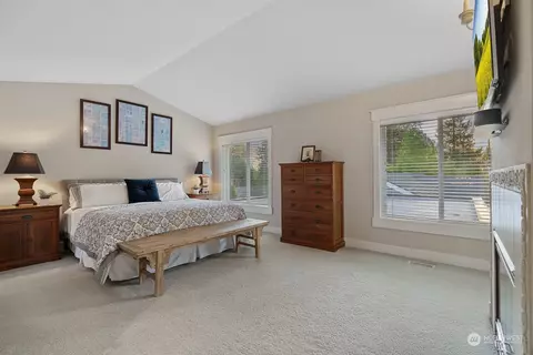 Bedroom - 20315 96th Ave NE, Bothell, WA 98011 photo 7 of 10