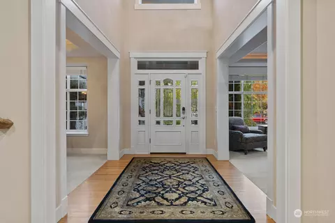 Entry Way - 20315 96th Ave NE, Bothell, WA 98011 photo 2 of 4