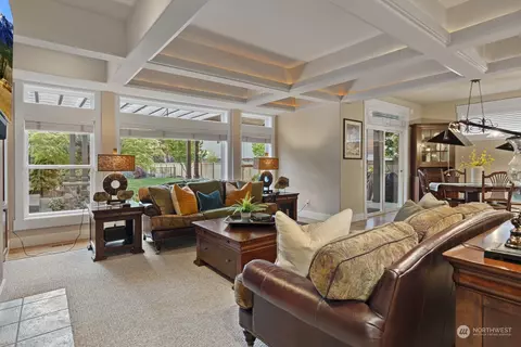 Living - 20315 96th Ave NE, Bothell, WA 98011 photo 2 of 3