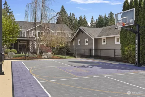 Exterior - 20315 96th Ave NE, Bothell, WA 98011 photo 2 of 3