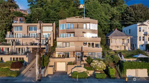 1202 Lakeview Blvd #4, Seattle, WA 98102