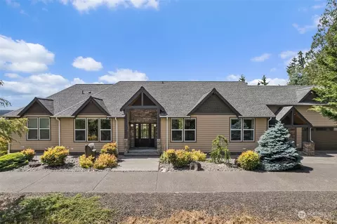 131 E Michael Dr, Belfair, WA 98528