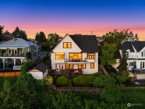 7315 34th Ave NW, Seattle, WA 98117
