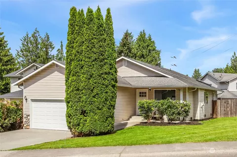 9914 65th Dr NE, Marysville, WA 98270