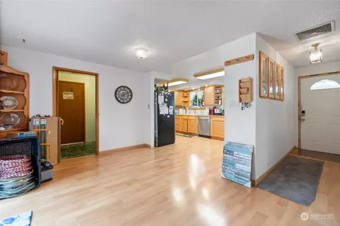 Entry Way - 15109 Spanaway Loop Rd S, Spanaway, WA 98387 photo 2 of 3