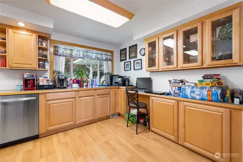 Kitchen - 15109 Spanaway Loop Rd S, Spanaway, WA 98387 photo 4 of 5