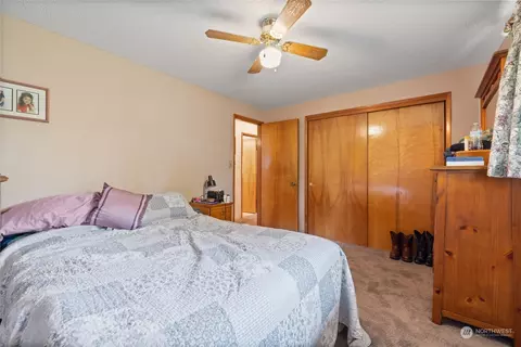Bedroom - 15109 Spanaway Loop Rd S, Spanaway, WA 98387 photo 3 of 4