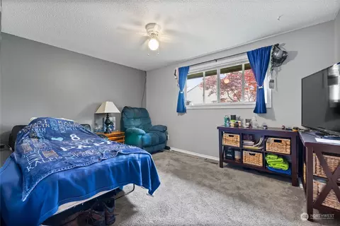 Bedroom - 15109 Spanaway Loop Rd S, Spanaway, WA 98387 photo 1 of 4