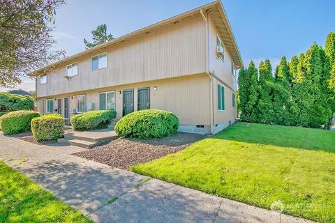 405 Mill St, Kelso, WA 98626