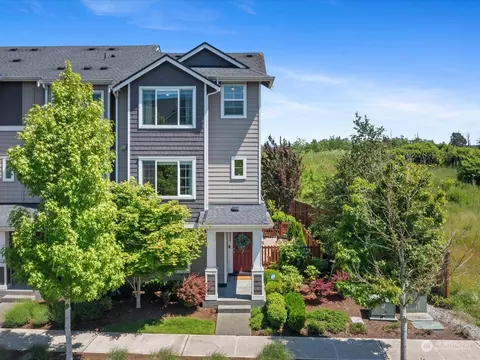 3520 31st Dr, Everett, WA 98201