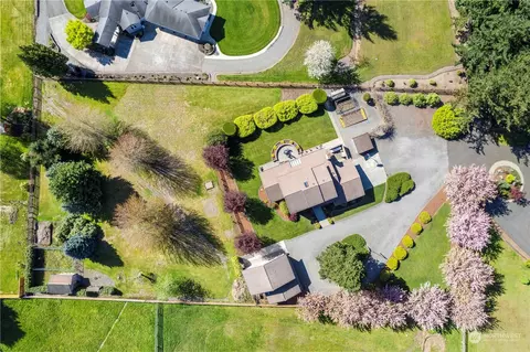 39520 252nd Ave SE, Enumclaw, WA 98022 photo 3
