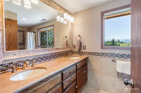 39520 252nd Ave SE, Enumclaw, WA 98022 photo 17