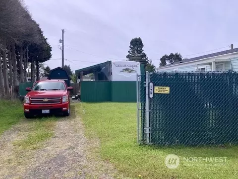 129 Galleon Loop NE, Ocean Shores, WA 98569