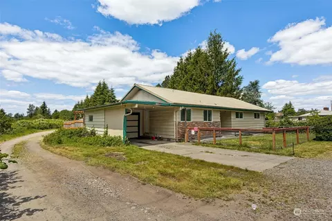 1523 N Pearl St, Centralia, WA 98531