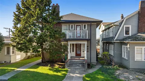 5607 15th Ave NE, Seattle, WA 98105
