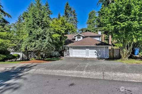 32634 51 Pl SW, Federal Way, WA 98023