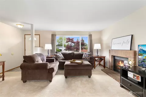 9026 8th Pl W, Everett, WA 98204 photo 4