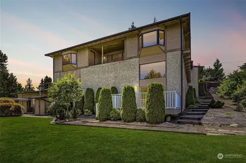 16211 Market St, Snohomish, WA 98296