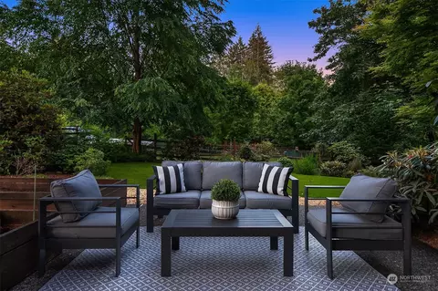 Exterior - 23525 3rd Ave SE, Bothell, WA 98021 photo 1 of 7