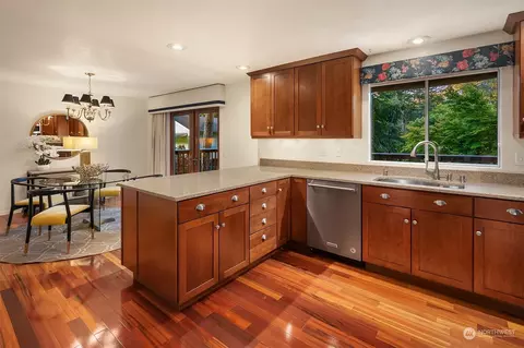 Kitchen - 23525 3rd Ave SE, Bothell, WA 98021 photo 2 of 2