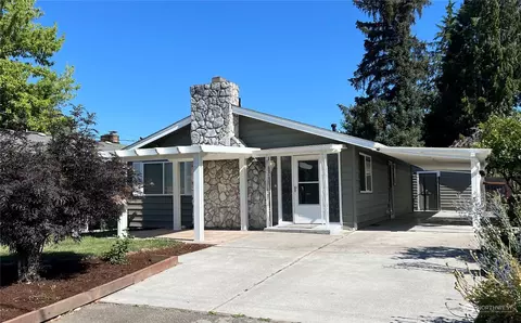 1219 9th Ave SW, Puyallup, WA 98371