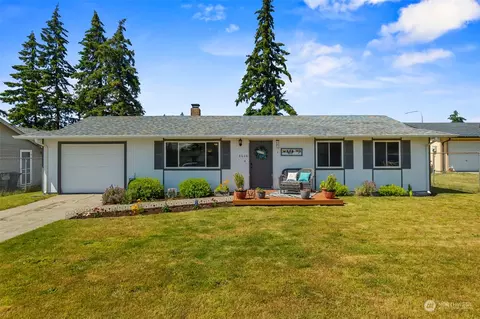 8606 Queets Dr NE, Olympia, WA 98516
