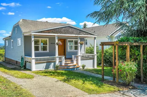 4044 37th Ave SW, Seattle, WA 98126