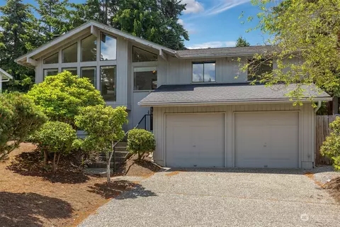 3911 171st Pl NE, Bellevue, WA 98008