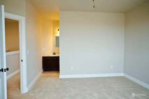 1117 E Cascade St, Othello, WA 99344 photo 34