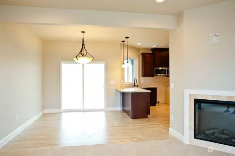 1117 E Cascade St, Othello, WA 99344 photo 10