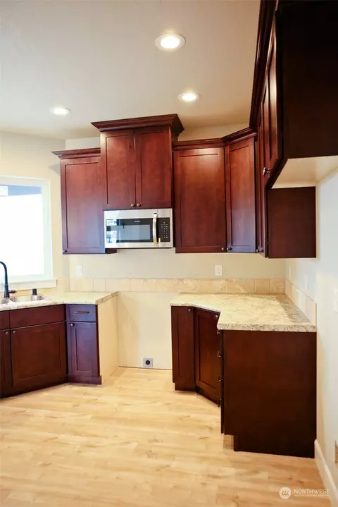 1117 E Cascade St, Othello, WA 99344 photo 14