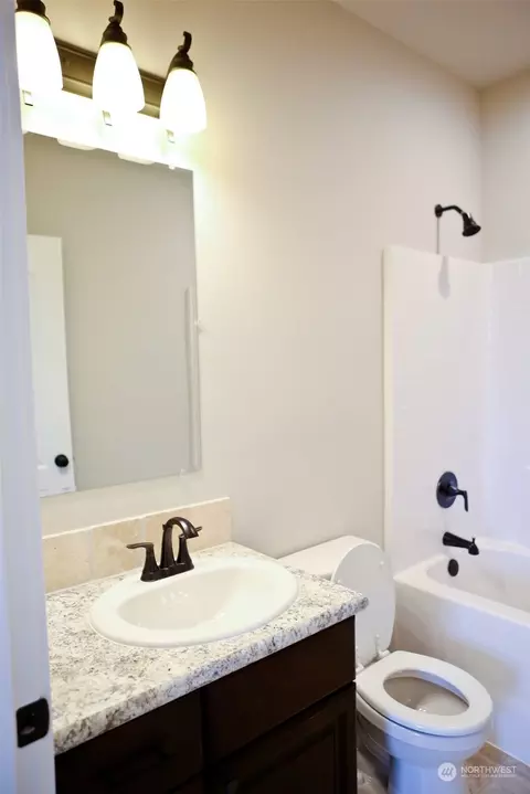 1117 E Cascade St, Othello, WA 99344 photo 28