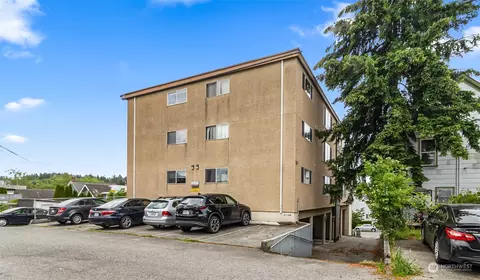 3209 Hoyt Ave #204, Everett, WA 98201