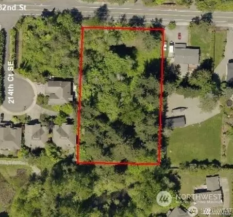 21500 SE 32nd St, Sammamish, WA 98075