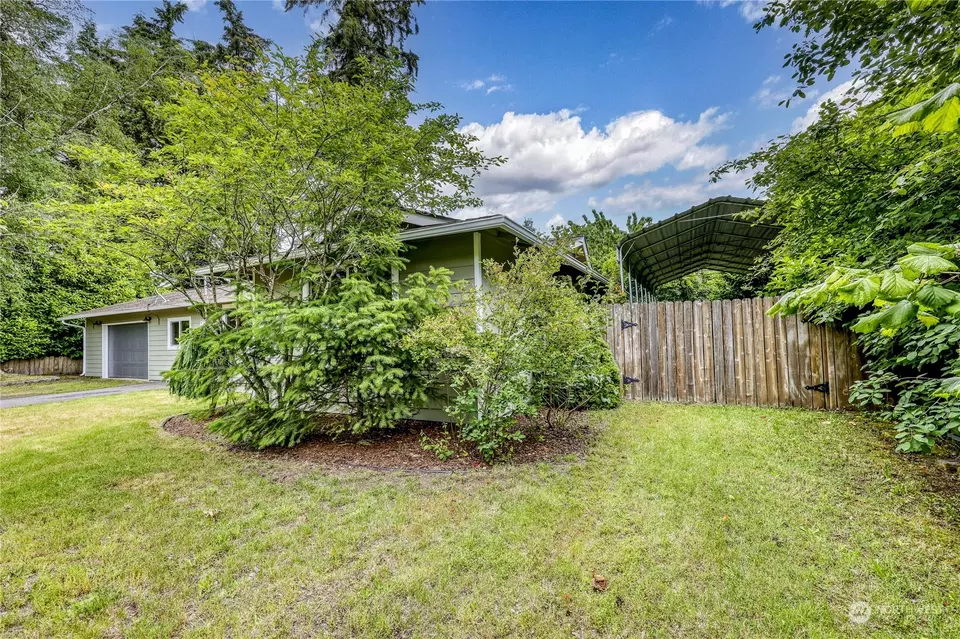 Exterior - 11821 Carter Ave SW, Port Orchard, WA 98367 photo 8 of 9