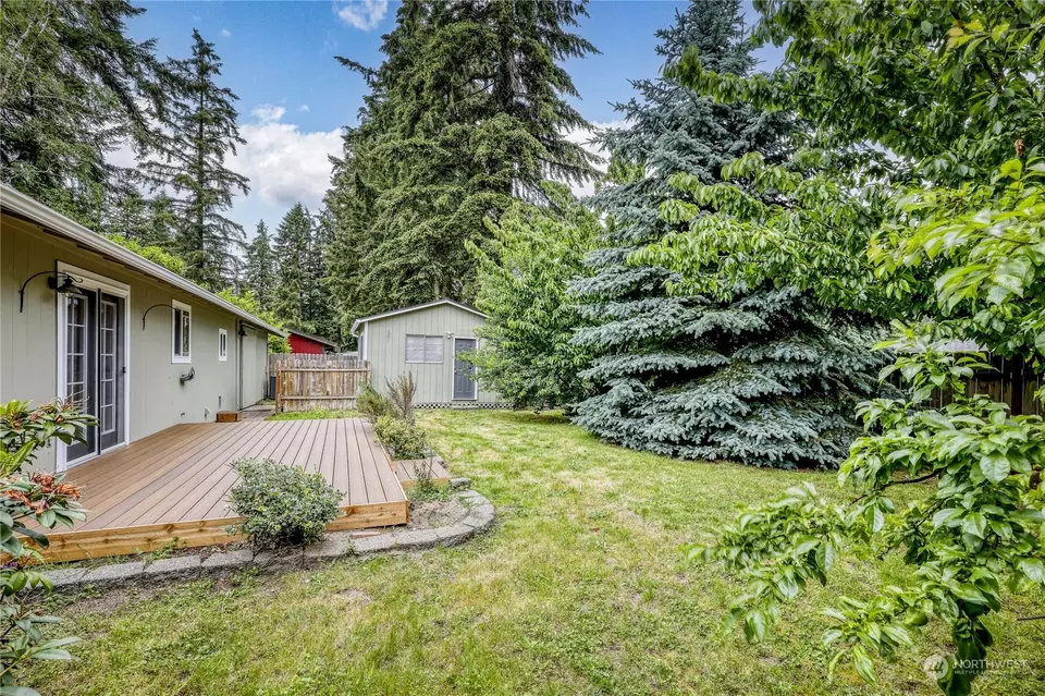 Exterior - 11821 Carter Ave SW, Port Orchard, WA 98367 photo 4 of 9