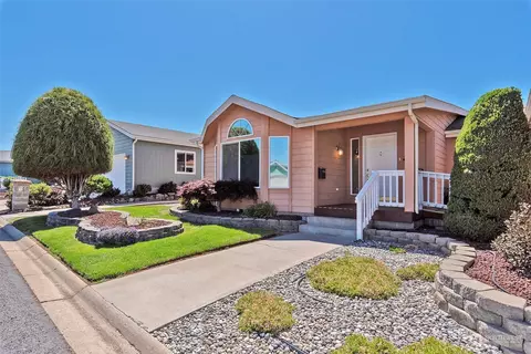 1230 Gallers St, Wenatchee, WA 98801