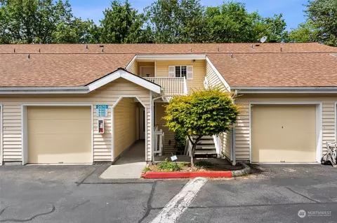 2670 118th Ave SE #9-302, Bellevue, WA 98005