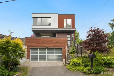 7310 7th Pl SW, Seattle, WA 98106