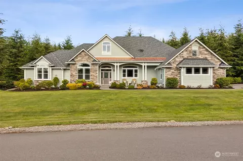 5212 Coppermill Ct NE, Olympia, WA 98516