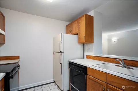 Kitchen - 7309 224th St SW #E9, Edmonds, WA 98026 photo 1 of 2