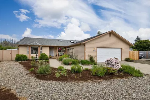 6206 Hickory Ct SE, Olympia, WA 98501
