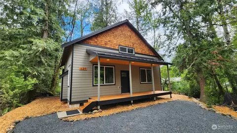 125 Osborn Rd, Ashford, WA 98304