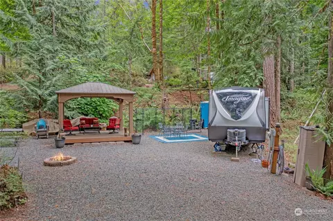 61 N Skokomish Dr, Hoodsport, WA 98548