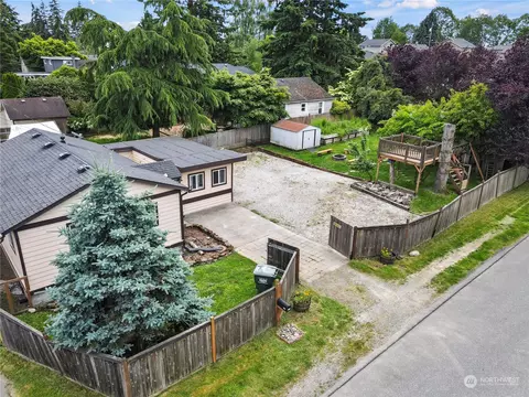 Other - 2401 Cedar St, Everett, WA 98201 photo 1 of 10